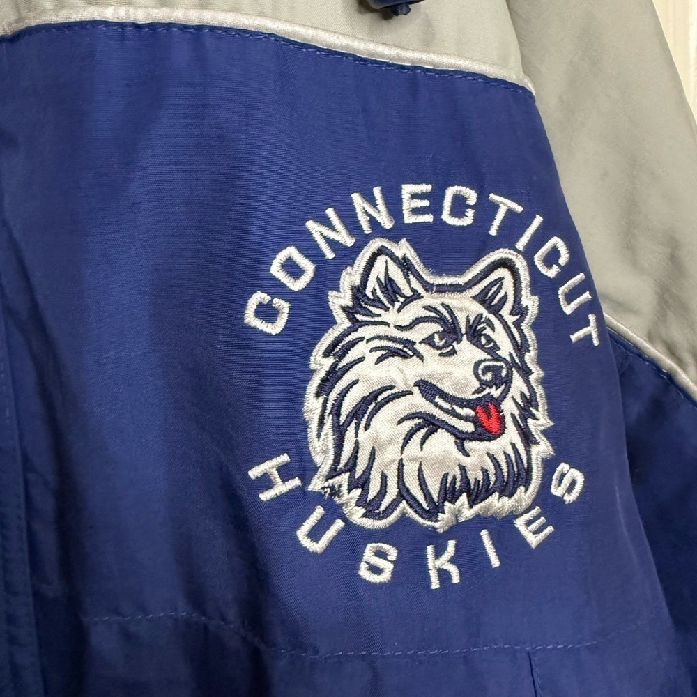 Connecticut Huskies UConn 4-In-1 Jacket XL Blue Gray Hooded NCAA Licensed NWT - Picture 3 of 11